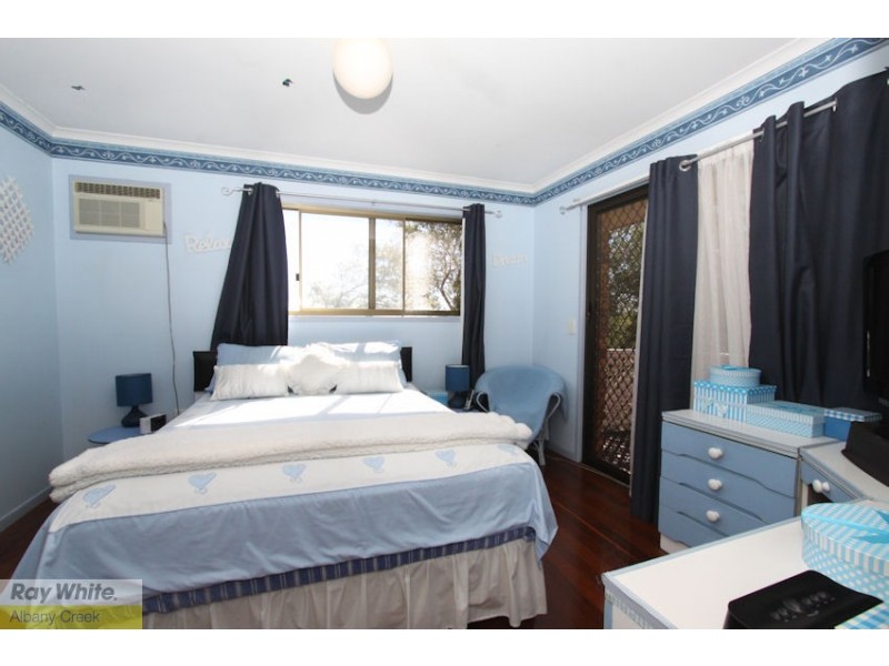 6 Pegasus Ave, Eatons Hill QLD 4037