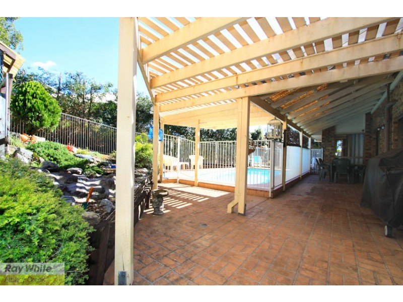 6 Pegasus Ave, Eatons Hill QLD 4037