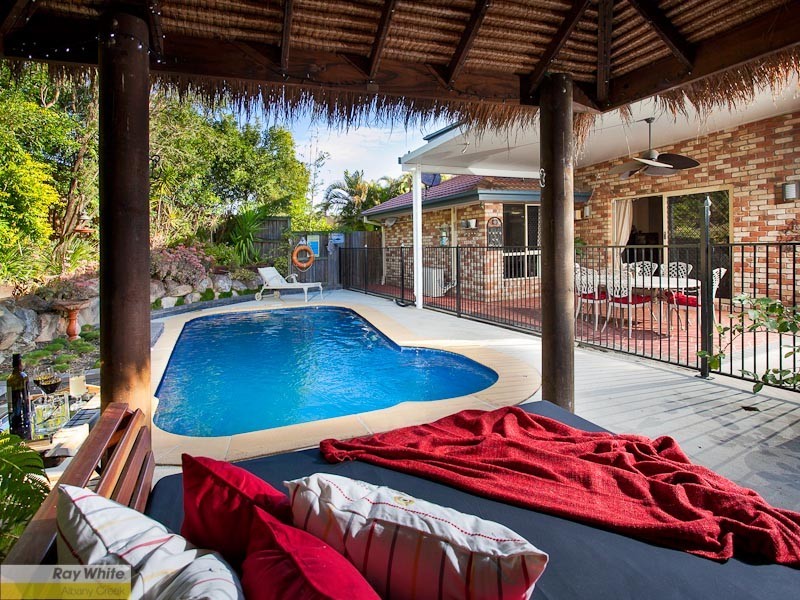 3 Muirfield Ct, Albany Creek QLD 4035