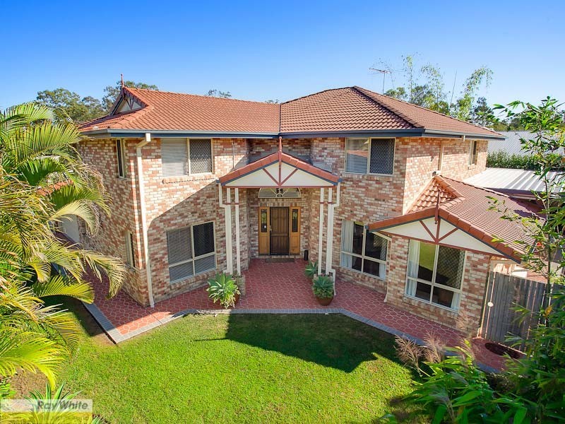 3 Muirfield Ct, Albany Creek QLD 4035