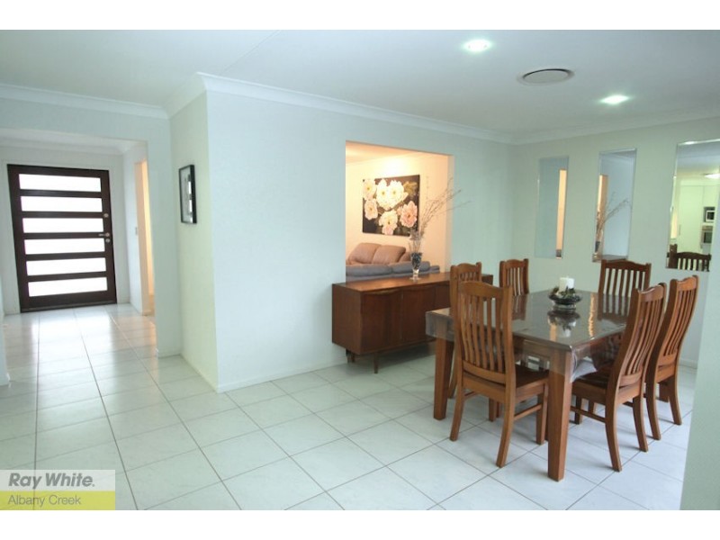 5 Eddy Ct, Eatons Hill QLD 4037