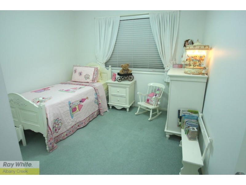 5 Eddy Ct, Eatons Hill QLD 4037