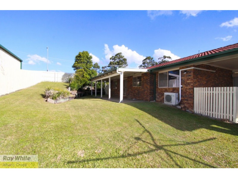 47 Frederick St, Albany Creek QLD 4035