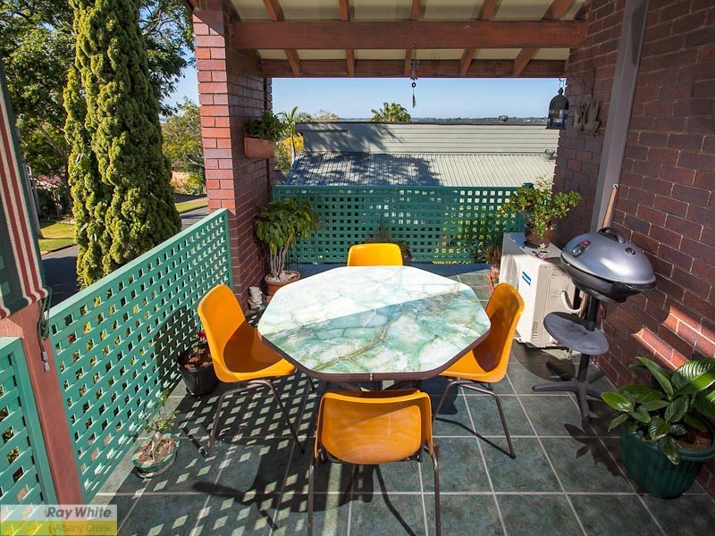 9 Janus Ct, Eatons Hill QLD 4037