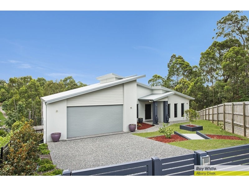 7 Amorosa Court, Eatons Hill QLD 4037