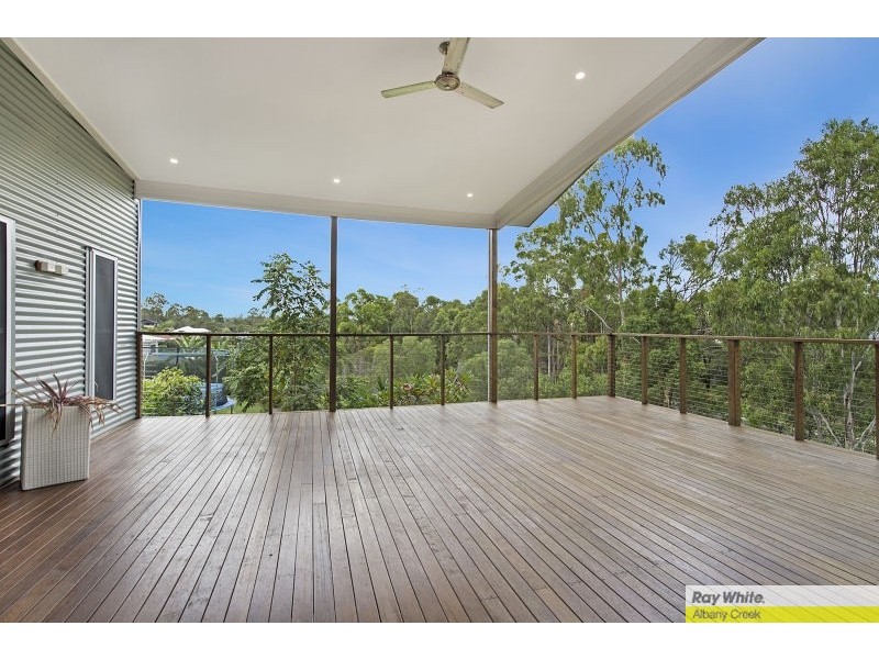7 Amorosa Court, Eatons Hill QLD 4037