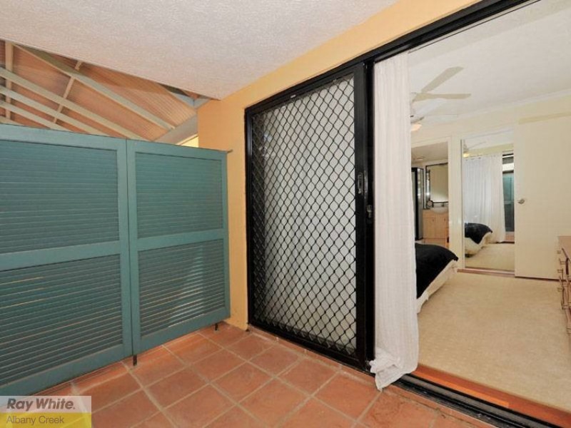 8/24 Grosvenor St, Balmoral QLD 4171