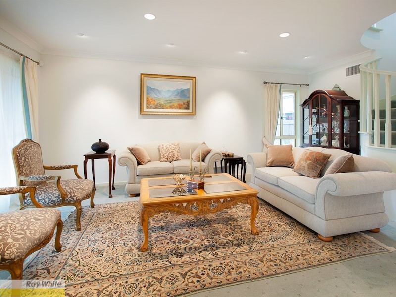 11 Felicia Place, Eatons Hill QLD 4037