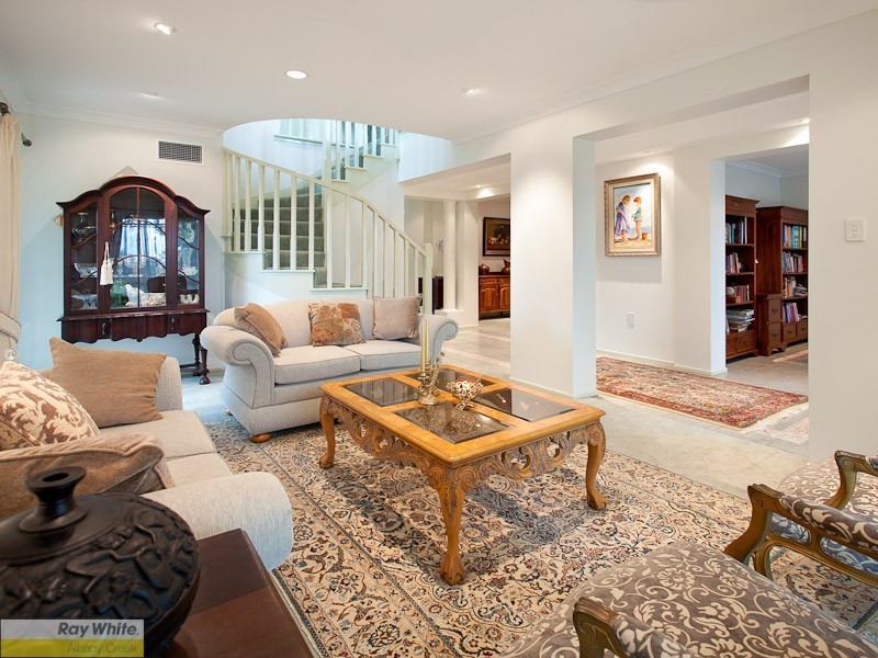 11 Felicia Place, Eatons Hill QLD 4037