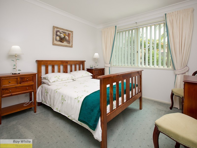 11 Felicia Place, Eatons Hill QLD 4037