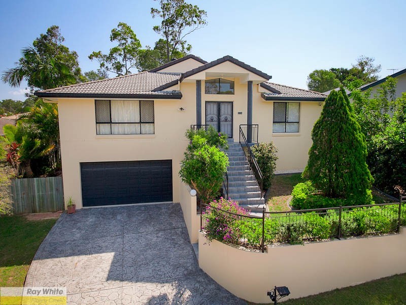 6 Mitchelson Close, Albany Creek QLD 4035