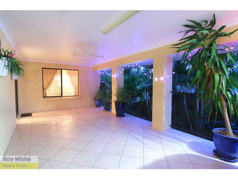 6 Mitchelson Close, Albany Creek QLD 4035