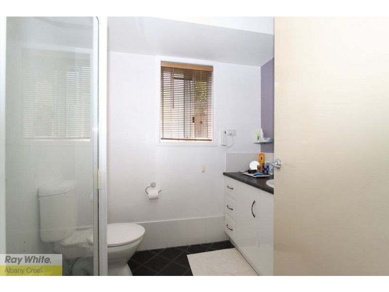 12 Kennedy Place, Albany Creek QLD 4035