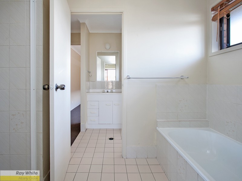 22 Kentwood Dr, Bray Park QLD 4500