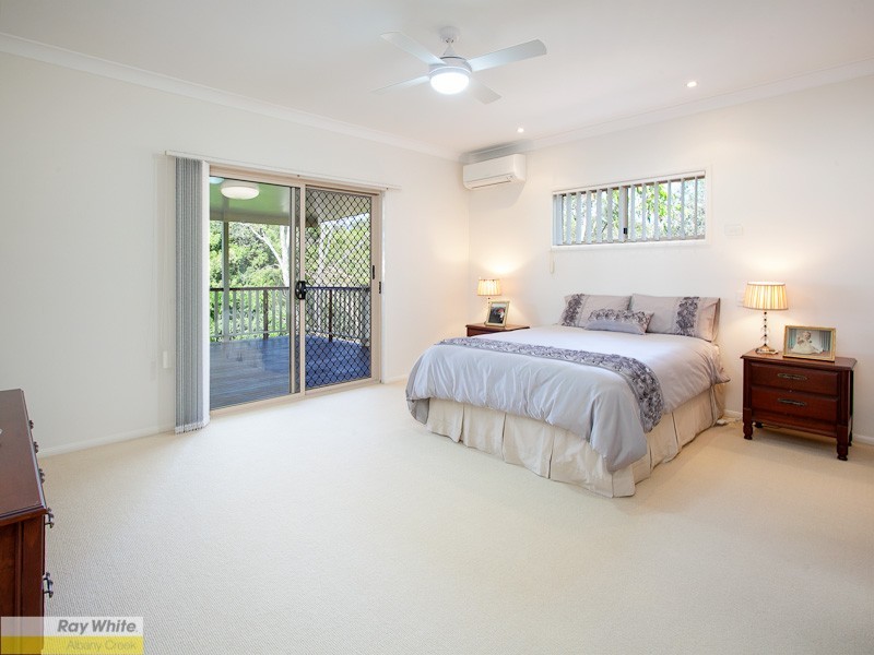 15 Bauple Street, Albany Creek QLD 4035