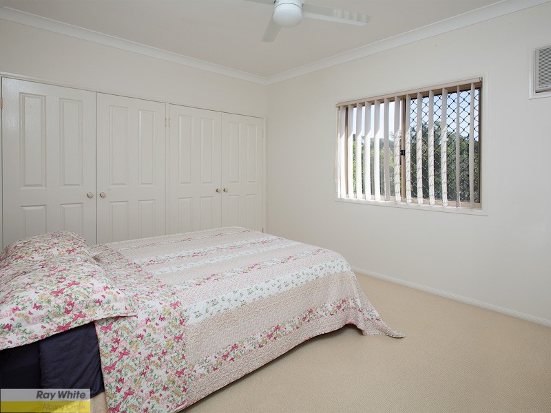 15 Bauple Street, Albany Creek QLD 4035