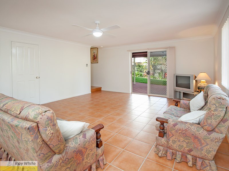 15 Bauple Street, Albany Creek QLD 4035