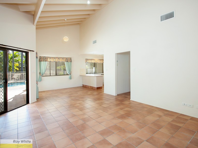 16 The Boulevard, Albany Creek QLD 4035