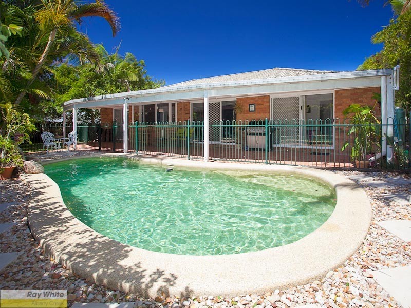 16 Eucalyptus Place, Albany Creek QLD 4035