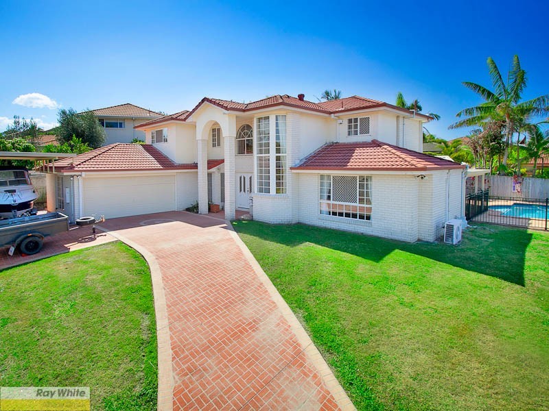 17 Fairhaven Place, Albany Creek QLD 4035