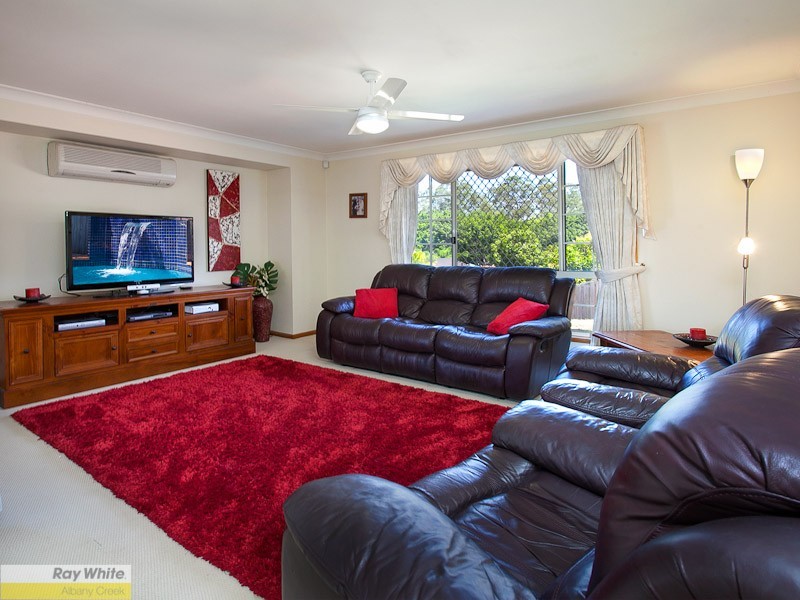 17 Fairhaven Place, Albany Creek QLD 4035