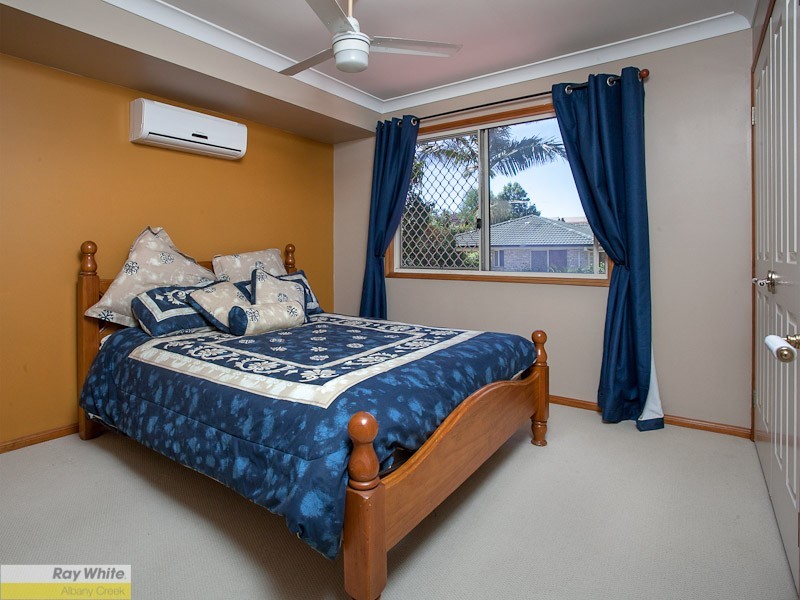 17 Fairhaven Place, Albany Creek QLD 4035