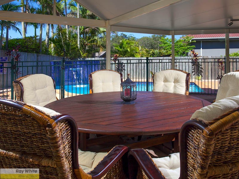 17 Fairhaven Place, Albany Creek QLD 4035