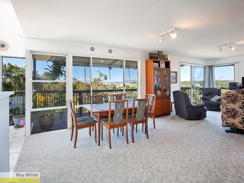 5 Midas Court, Eatons Hill QLD 4037