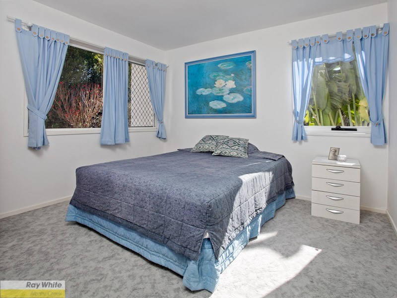 5 Midas Court, Eatons Hill QLD 4037