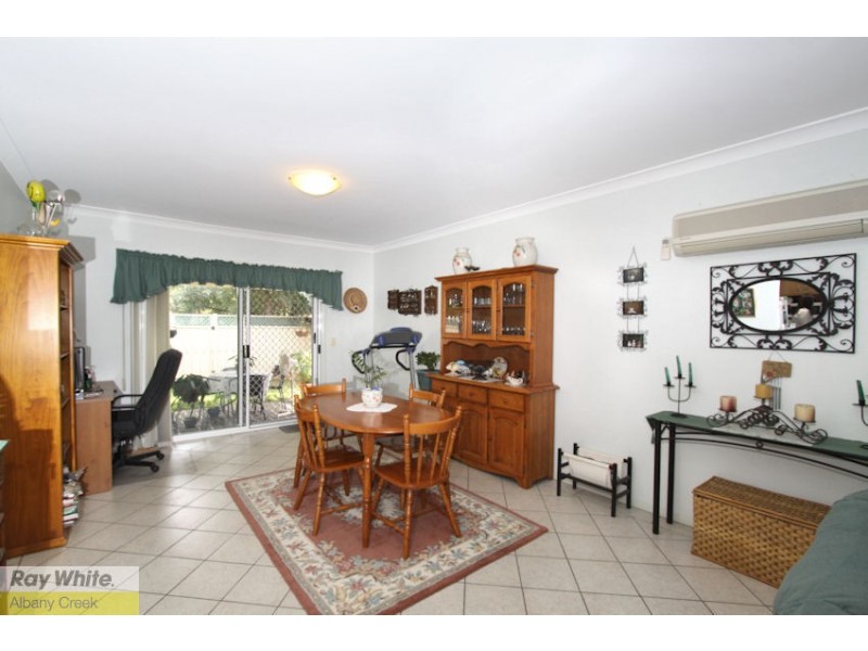 11 Circa Cres / 24 Faheys Rd E, Albany Creek QLD 4035