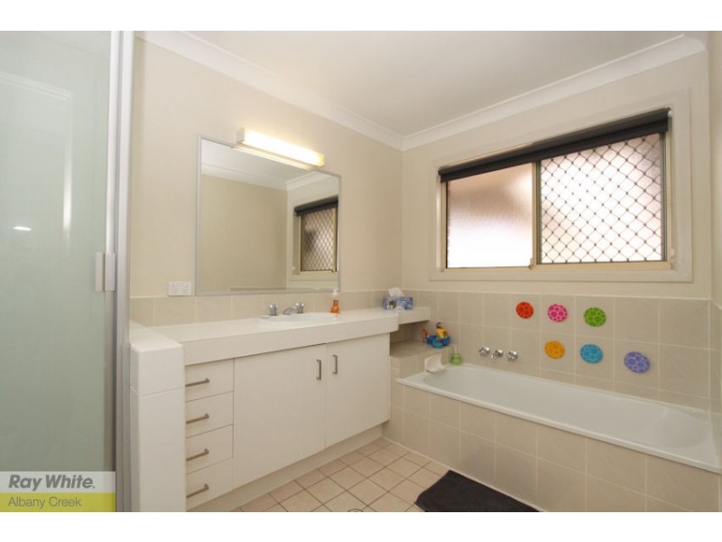 32 Thiess Drive, Albany Creek QLD 4035