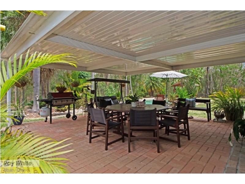 10 Barker Street, Cashmere QLD 4500