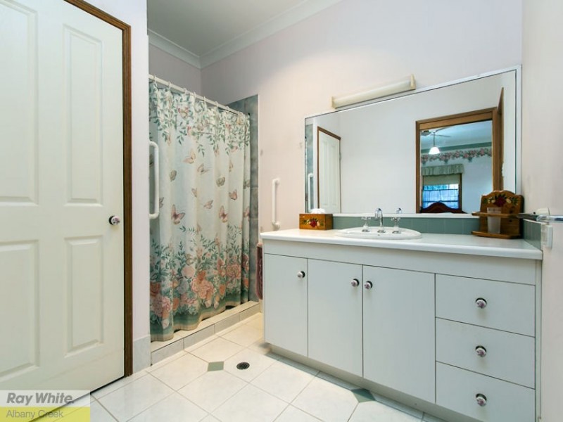 78 Greensill Rd, Albany Creek QLD 4035