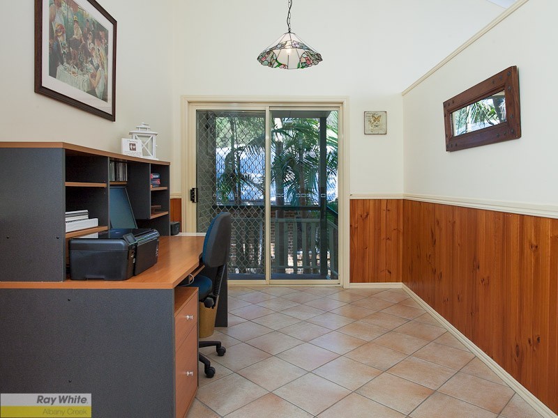 23 Lancewood Drive, Albany Creek QLD 4035