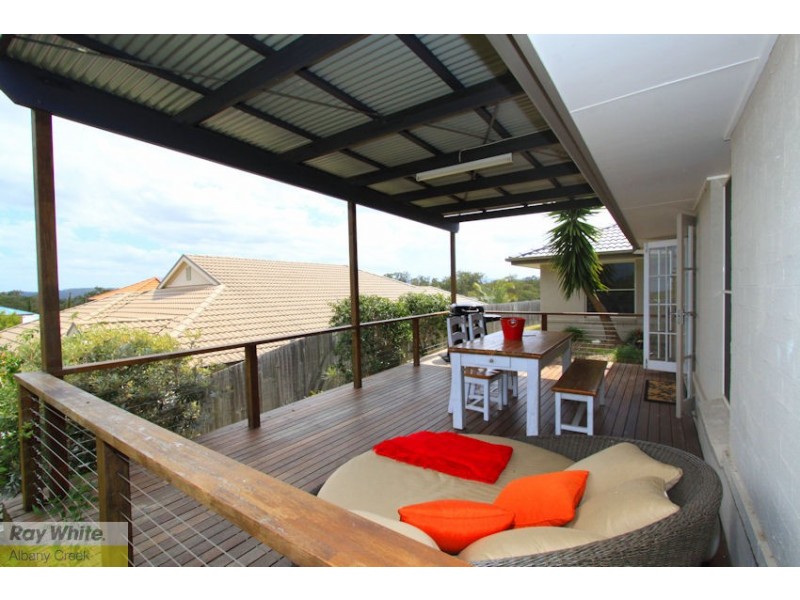 15 Windrush Cl, Eatons Hill QLD 4037