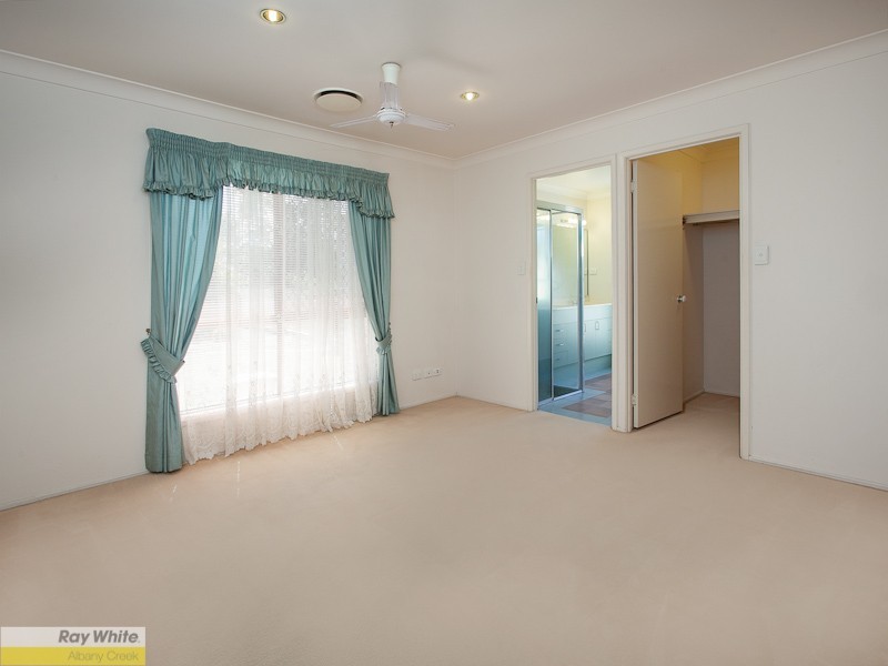 16 The Boulevard, Albany Creek QLD 4035