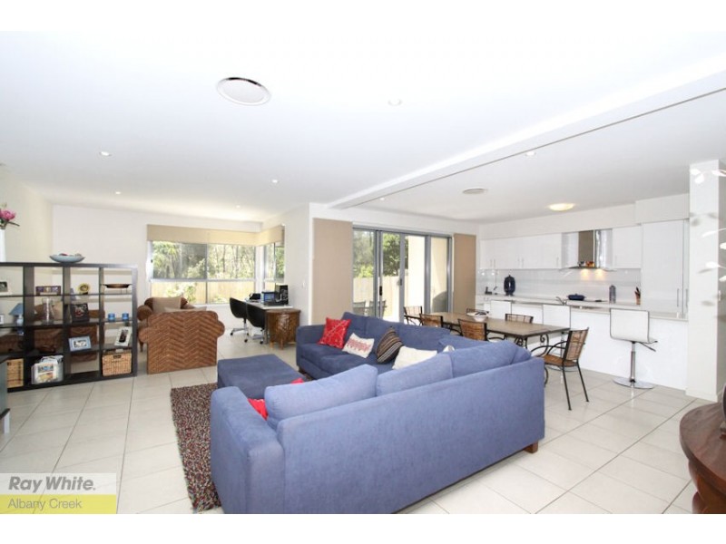 3/7 Charlie Close, Warner QLD 4500