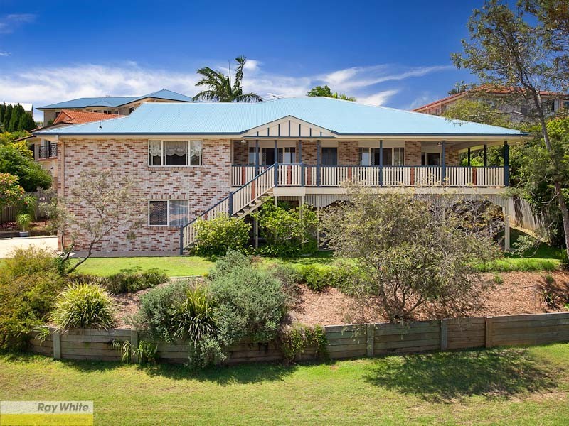 2 Awonga Court, Albany Creek QLD 4035
