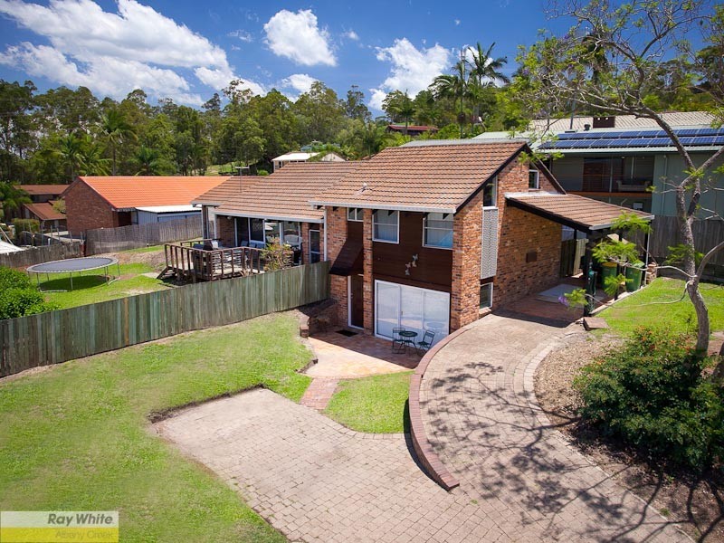5 Janus Court, Eatons Hill QLD 4037