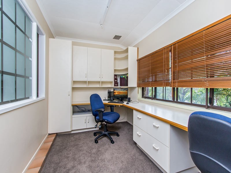 41 Bunya Park Drive, Eatons Hill QLD 4037