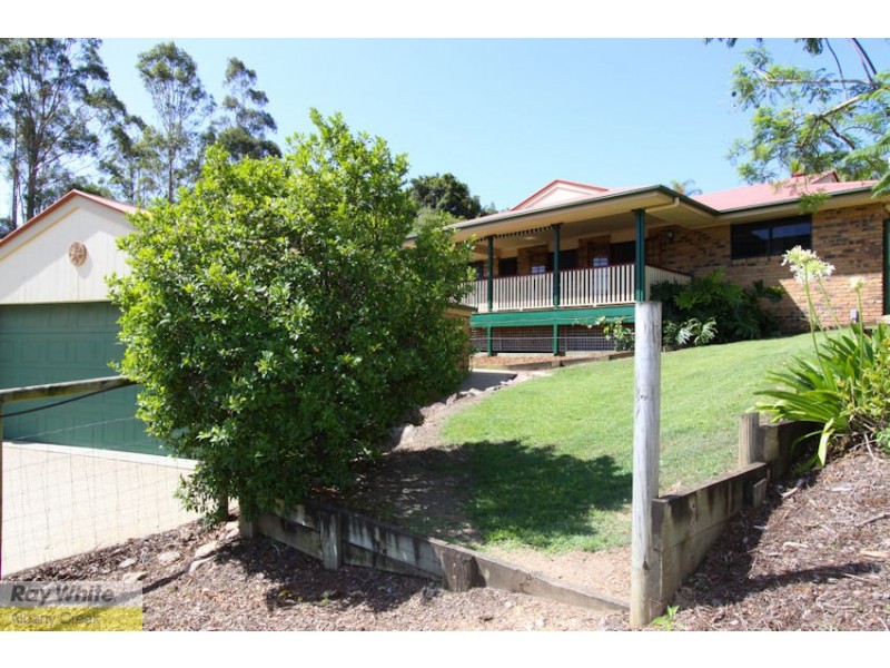 20 Sunblest Court, Eatons Hill QLD 4037