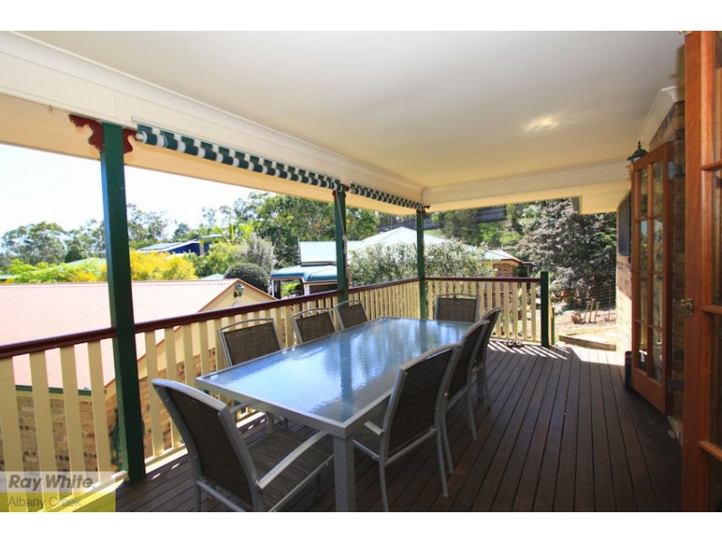 20 Sunblest Court, Eatons Hill QLD 4037