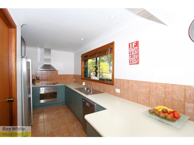 20 Sunblest Court, Eatons Hill QLD 4037