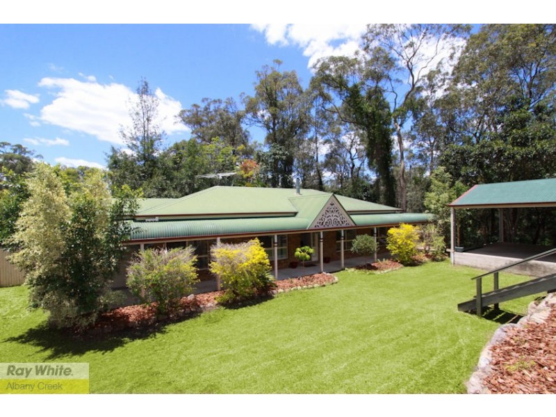 1 Woodrow Ct, Ferny Hills QLD 4055