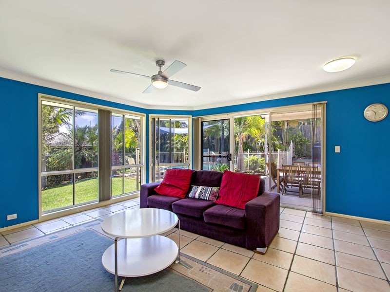 3 Calliston Ct, Cashmere QLD 4500