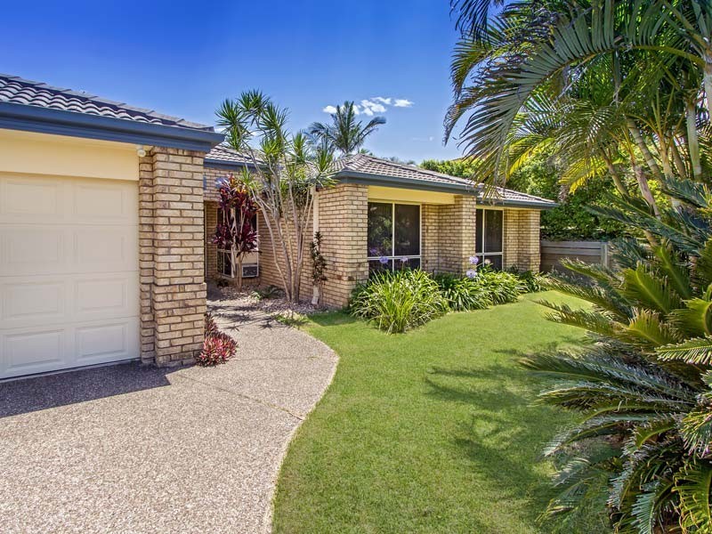 3 Calliston Ct, Cashmere QLD 4500