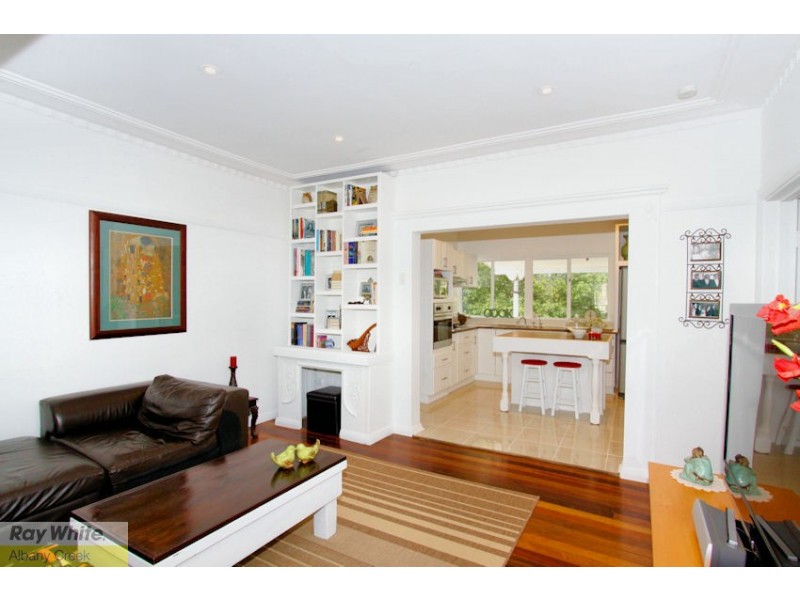 6 Vores Rd, Whiteside QLD 4503