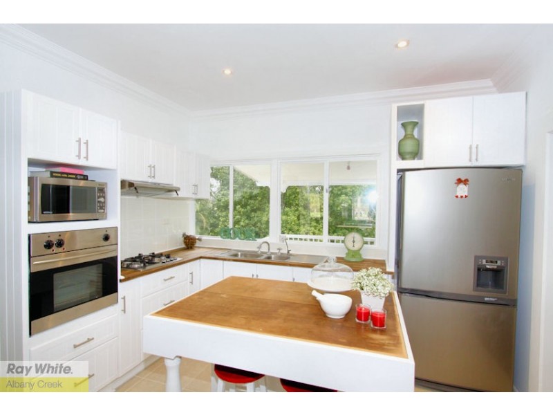 6 Vores Rd, Whiteside QLD 4503