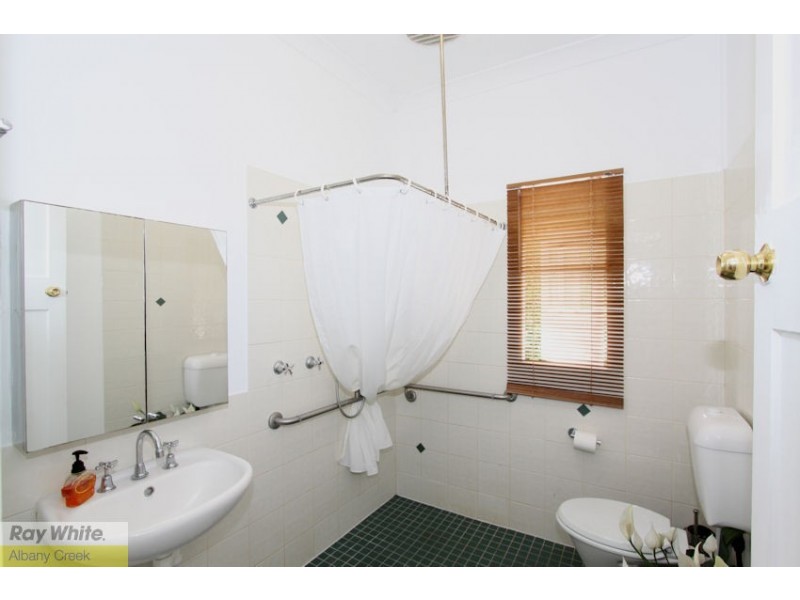 6 Vores Rd, Whiteside QLD 4503