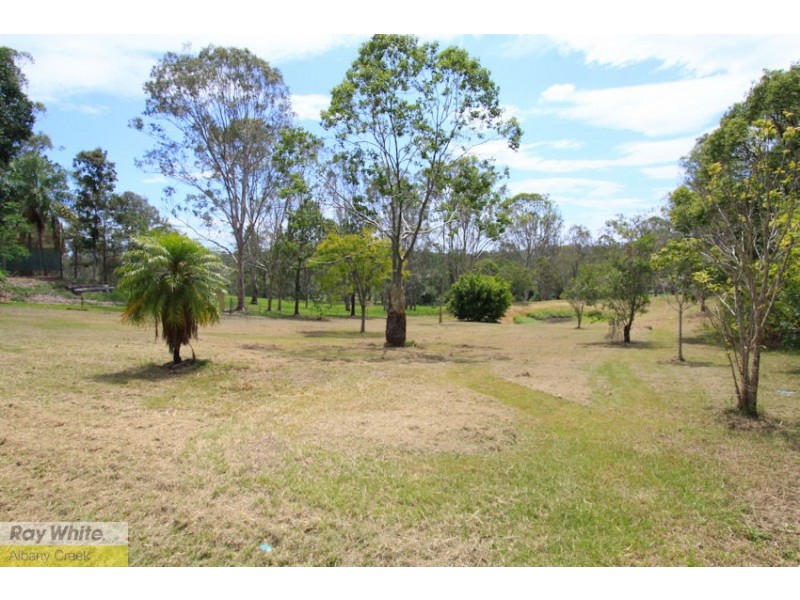 6 Vores Rd, Whiteside QLD 4503